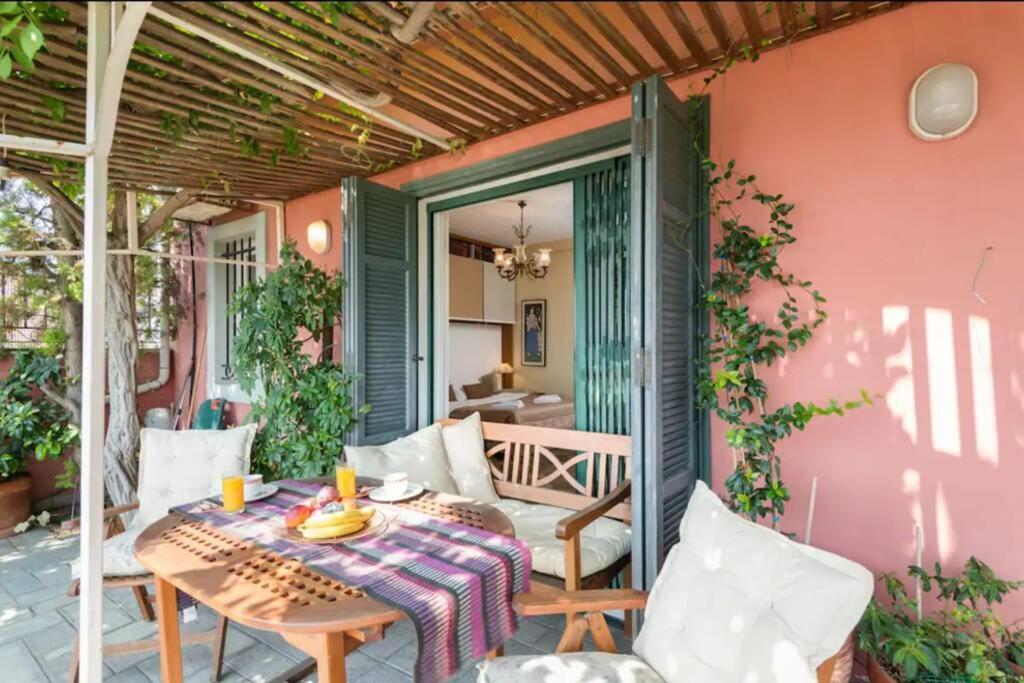 Ano Poli Stay With Private Terrace And View Солун Екстериор снимка